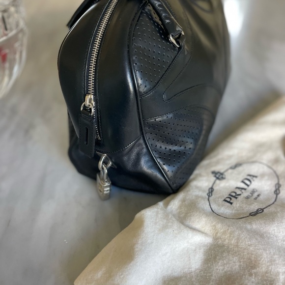 🌿authentic Prada vitello drive bowler bag w cards and duster black - Picture 10 of 11